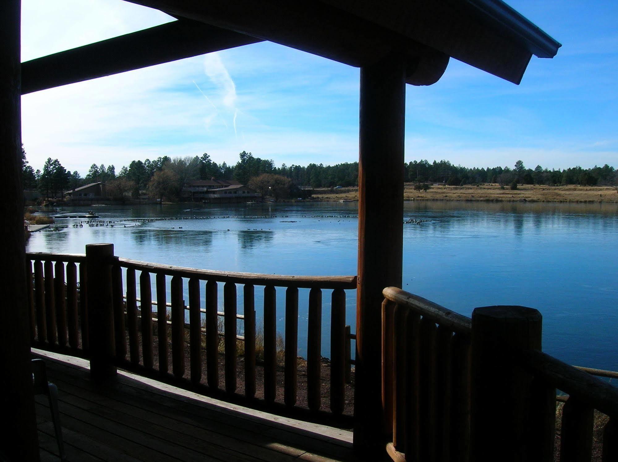 Lake Of The Woods Resort Lakeside Exteriör bild